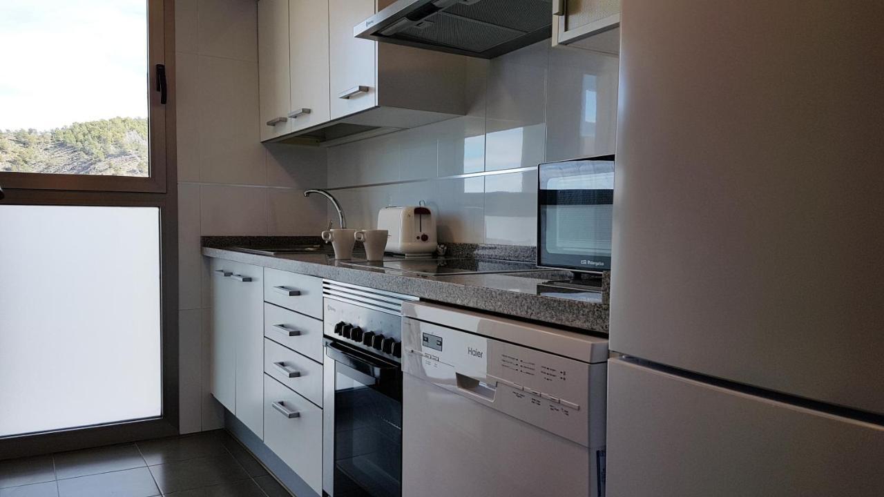 Skyline 26 Stunning Sea Views From A 2-Bedroom Apartment On The 26Th Floor Benidorm Bagian luar foto